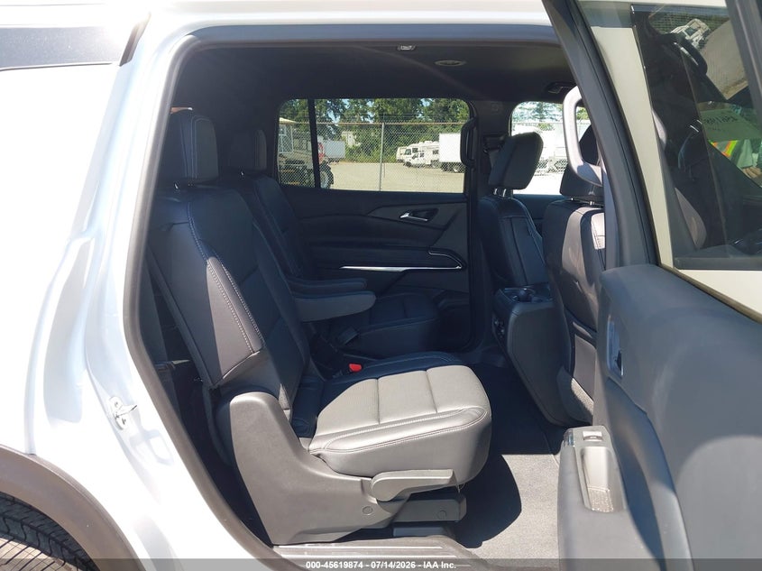 2026 CHEVROLET TRAVERSE auction photo 8