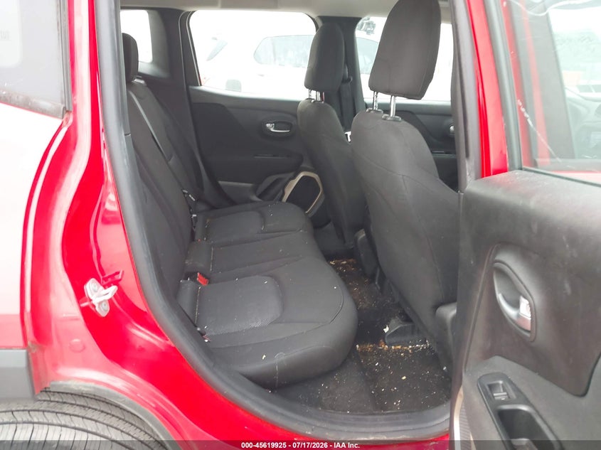 2016 JEEP RENEGADE auction photo 8