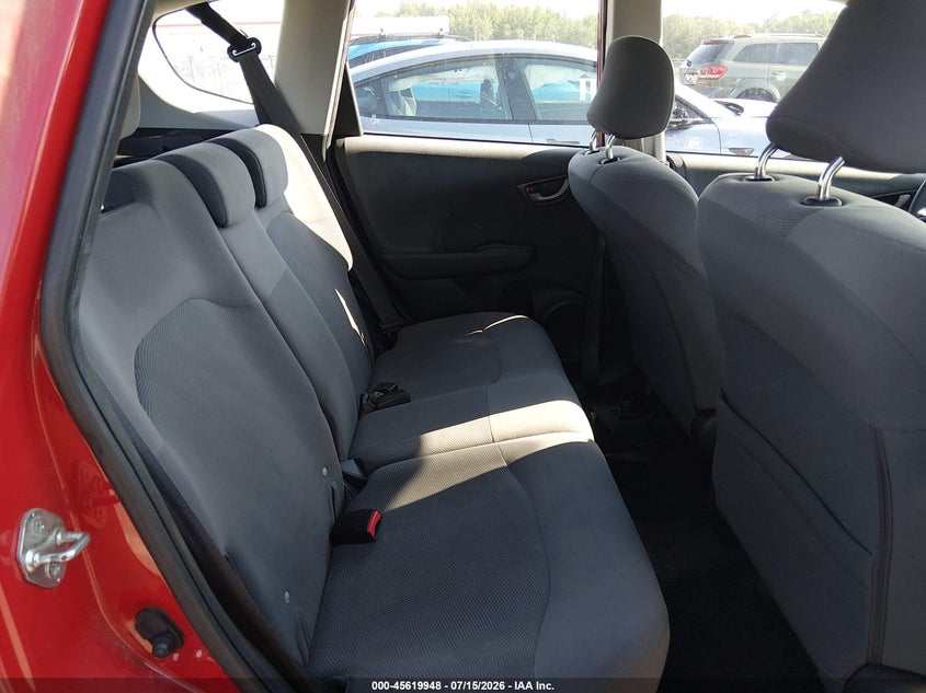 2010 Honda Fit VIN: JHMGE8H25AS005848 Lot: 45619948