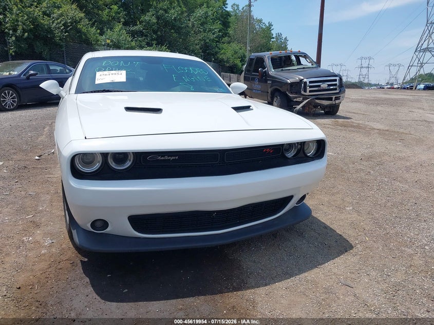 2021 Dodge Challenger Sxt VIN: 2C3CDZAG9MH623463 Lot: 45619954