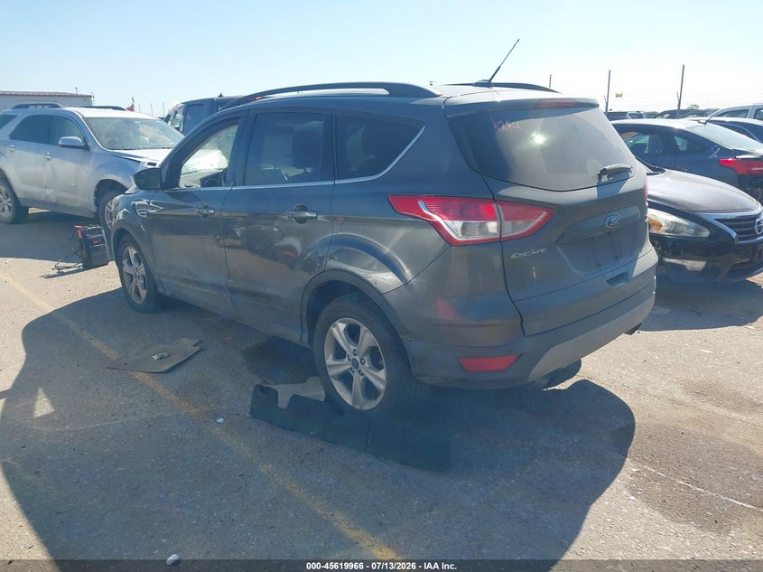 2015 FORD ESCAPE auction photo 3
