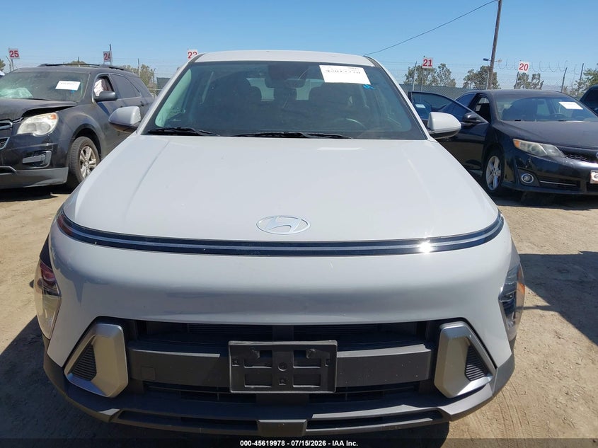 2026 Hyundai Kona Se VIN: KM8HA3AB7TU418145 Lot: 45619978