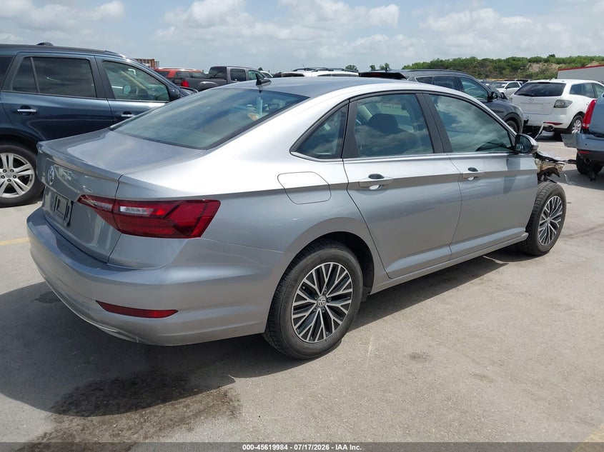 2021 VOLKSWAGEN JETTA auction photo 4