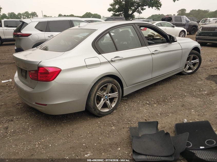 Vin: wba3b3g56enr82098, lot: 46118512, bmw 328i xdrive 20144