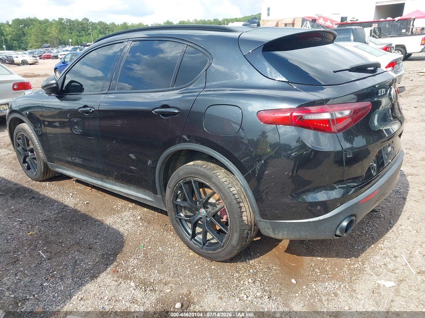 2019 ALFA ROMEO STELVIO auction photo 3