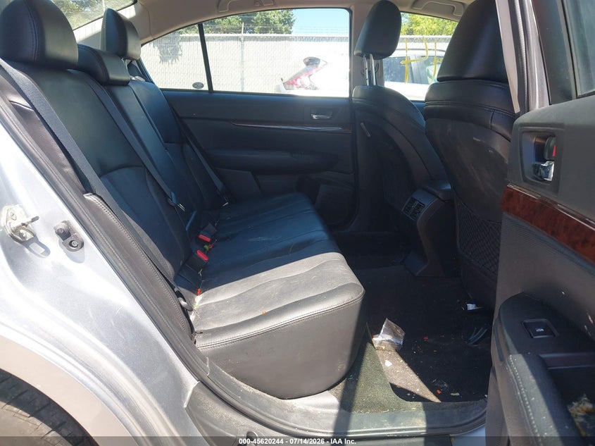 2013 SUBARU LEGACY auction photo 8