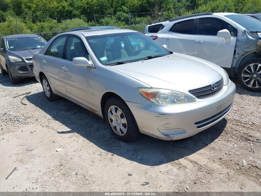 2002 TOYOTA CAMRY LE
