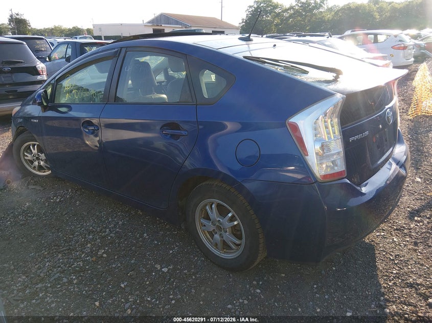 2011 TOYOTA PRIUS auction photo 3
