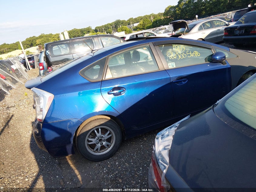 2011 TOYOTA PRIUS auction photo 4