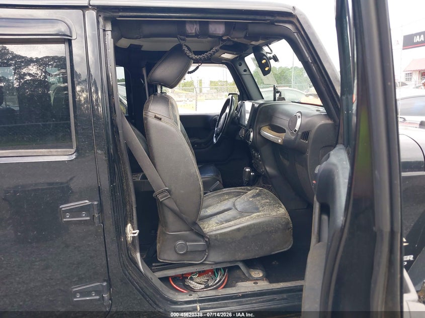 2015 JEEP WRANGLER UNLIMITED auction photo 5