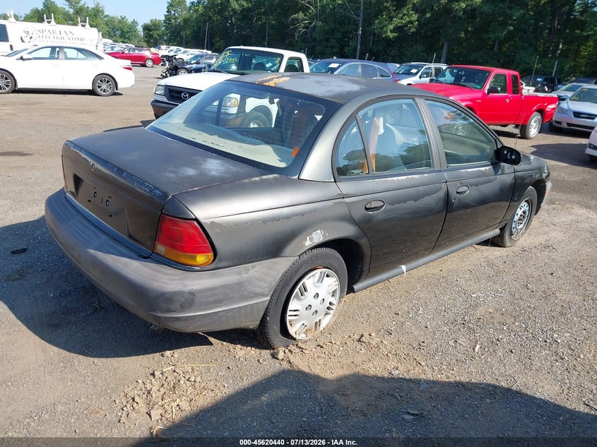 1997 SATURN SL auction photo 4