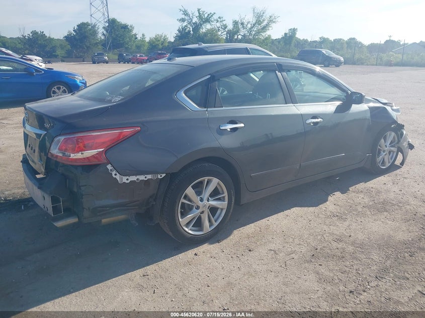 2013 NISSAN ALTIMA auction photo 4