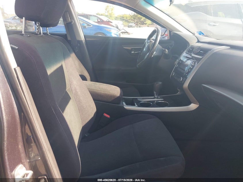 2013 NISSAN ALTIMA auction photo 5