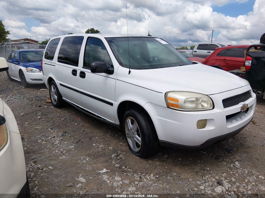 2005 CHEVROLET UPLANDER auction photo 1