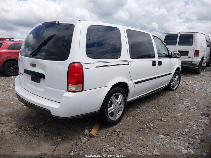 2005 CHEVROLET UPLANDER auction photo 4