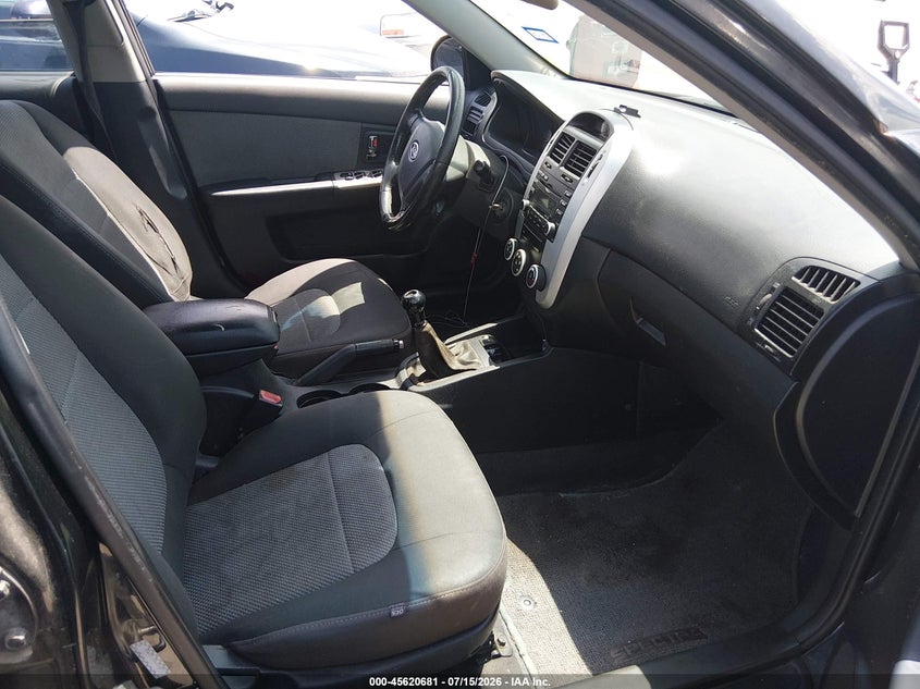 2009 KIA SPECTRA auction photo 5