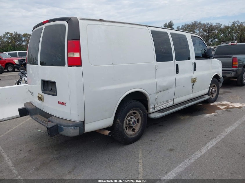 2014 GMC SAVANA 2500 auction photo 4
