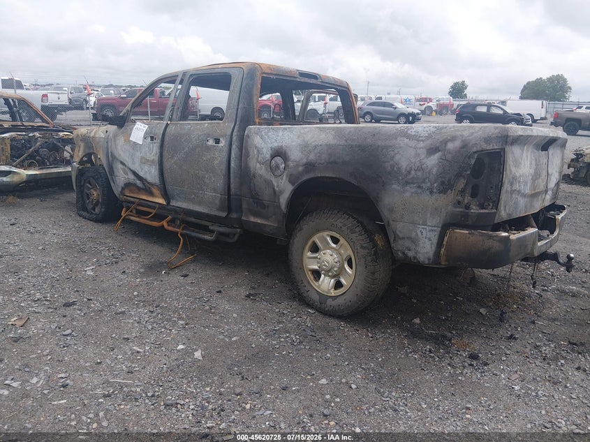 Vin: 3c6ur5cj9pg544597, lot: 46119191, ram 2500 tradesman  4x4 6'4 box 20233