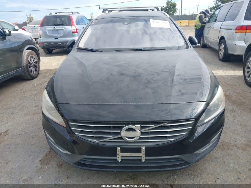 2015 VOLVO V60 auction photo 6