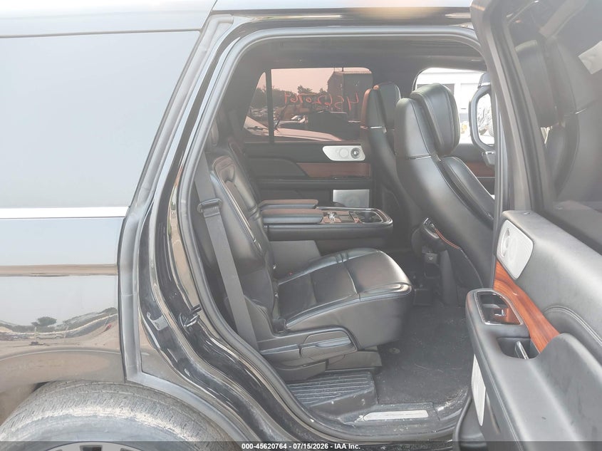 2019 Lincoln Navigator Reserve VIN: 5LMJJ2LTXKEL09394 Lot: 45620764