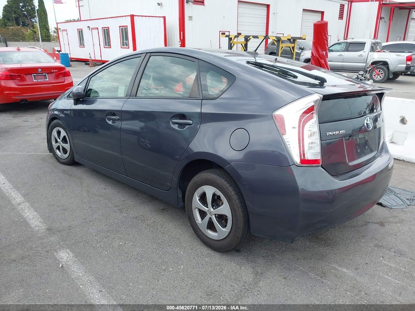 2013 TOYOTA PRIUS auction photo 3