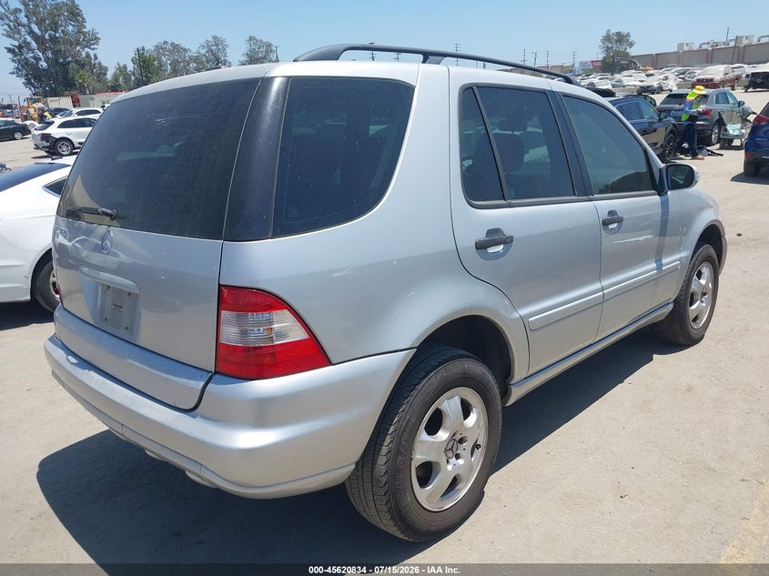 AtlanticExpress - Mercedes-Benz ML-Class
