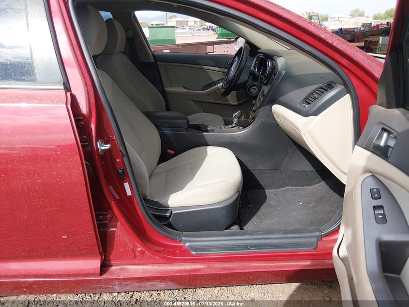 2012 KIA OPTIMA SEDAN 2.4L I-4 DI, DOHC, VVT, 200HP
