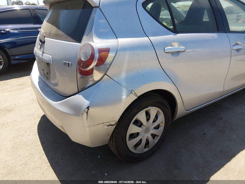 2013 Toyota Prius C One VIN: JTDKDTB36D1546954 Lot: 45620849