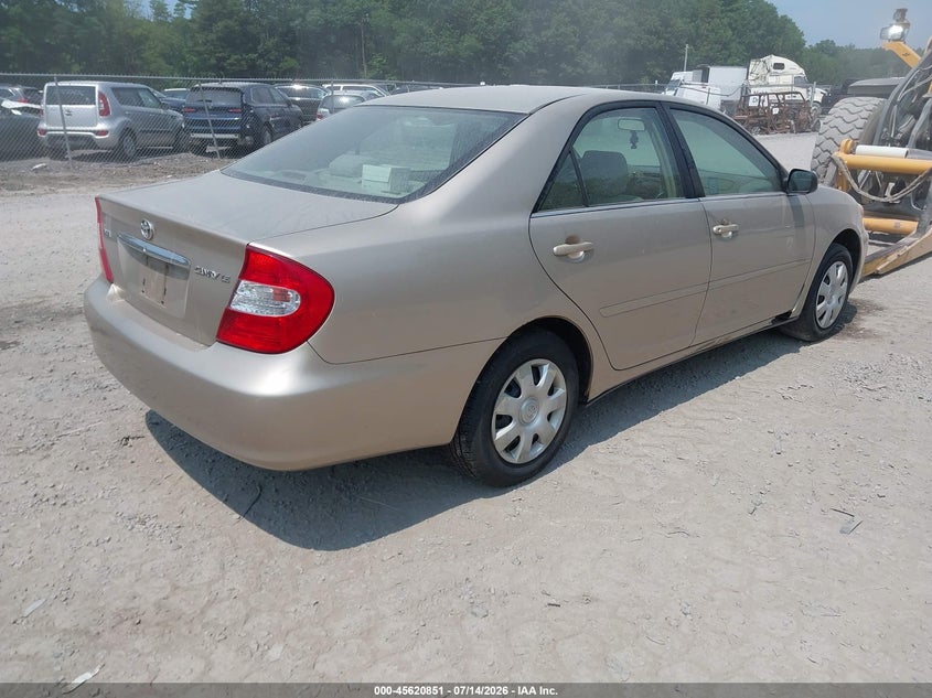 2004 TOYOTA CAMRY auction photo 4