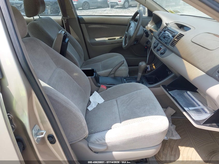2004 TOYOTA CAMRY auction photo 5