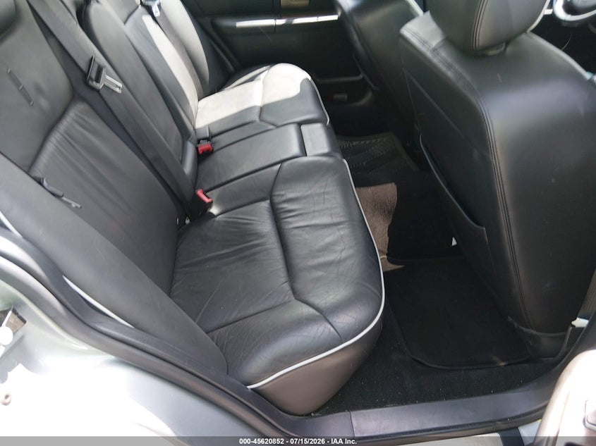 2006 LINCOLN TOWN CAR auction photo 8