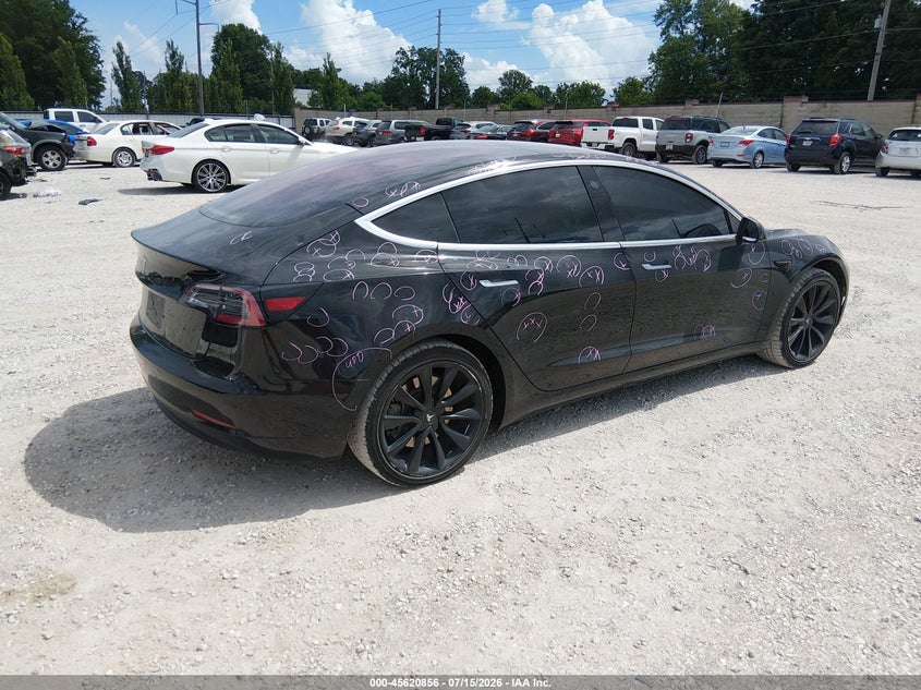 2018 TESLA MODEL 3 auction photo 4