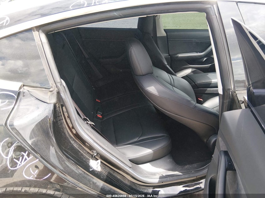 2018 TESLA MODEL 3 auction photo 7