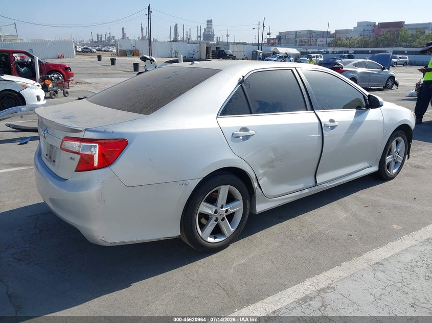 2012 TOYOTA CAMRY auction photo 4