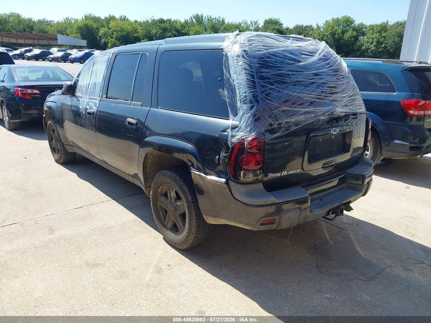 2003 CHEVROLET TRAILBLAZER EXT auction photo 3
