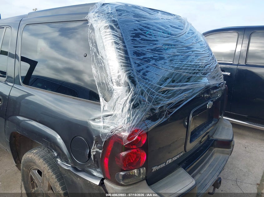 2003 CHEVROLET TRAILBLAZER EXT auction photo 6
