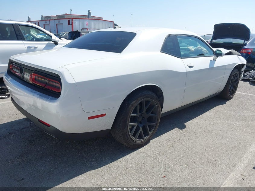 2016 DODGE CHALLENGER auction photo 4