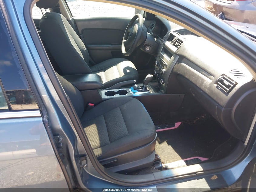 2011 FORD FUSION auction photo 5