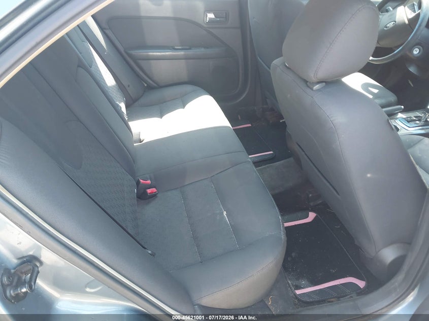 2011 FORD FUSION auction photo 8