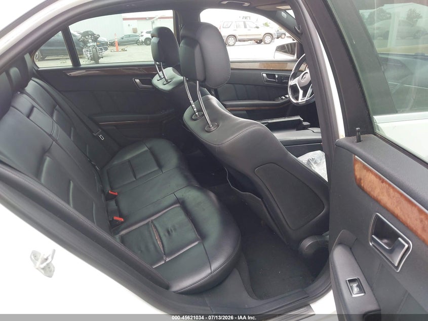 AtlanticExpress - Mercedes-Benz E-Class