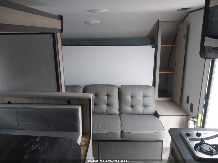 2022 HEARTLAND RV PROWLER auction photo 5