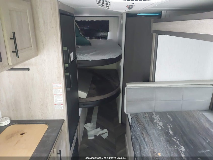 2022 HEARTLAND RV PROWLER auction photo 8