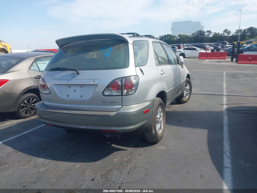 2002 LEXUS RX 300 auction photo 4
