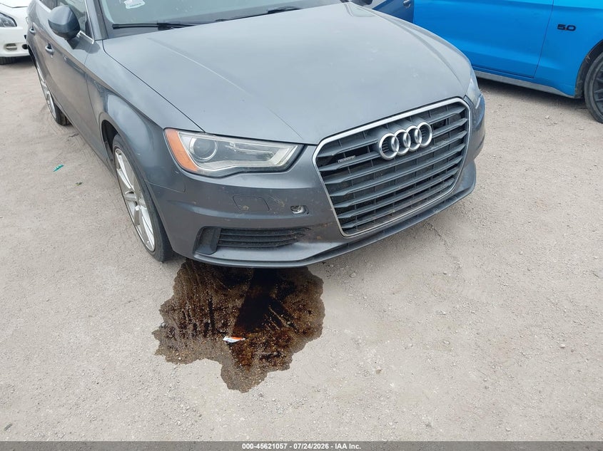 2015 AUDI A3 auction photo 6