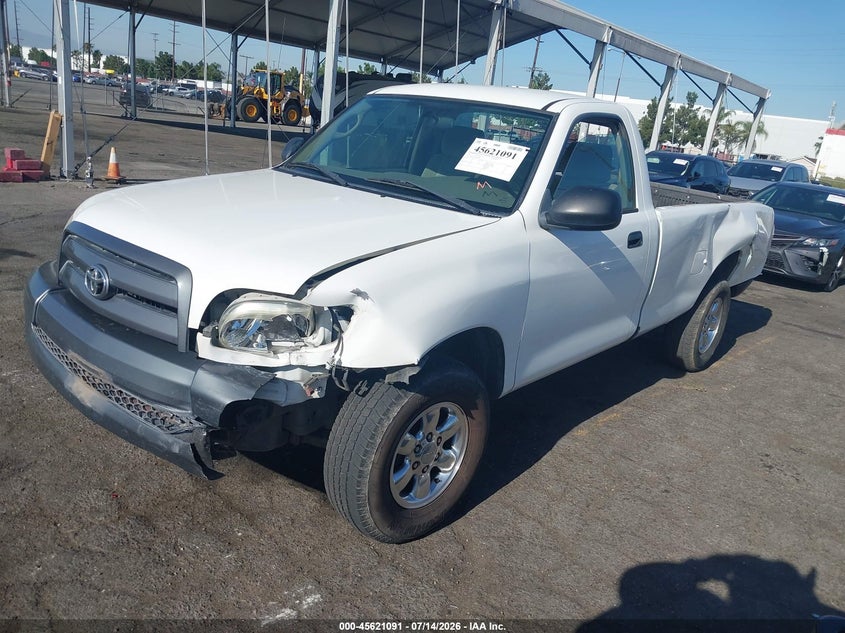 2005 Toyota Tundra, Left Side, IAAI, VIN 5TBJU32105S449188 — photo 2