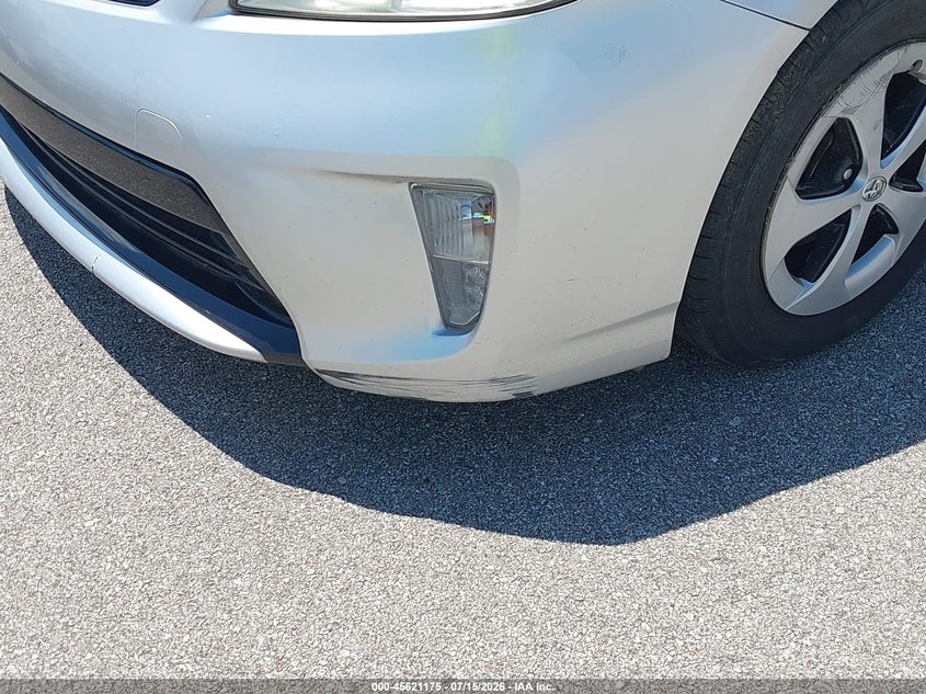 2012 TOYOTA PRIUS auction photo 6
