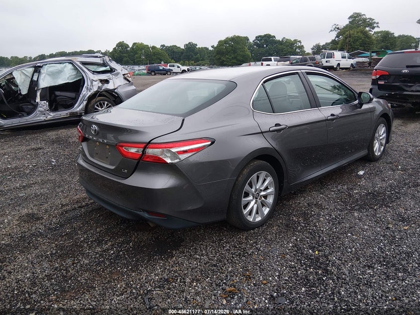 2018 TOYOTA CAMRY auction photo 4