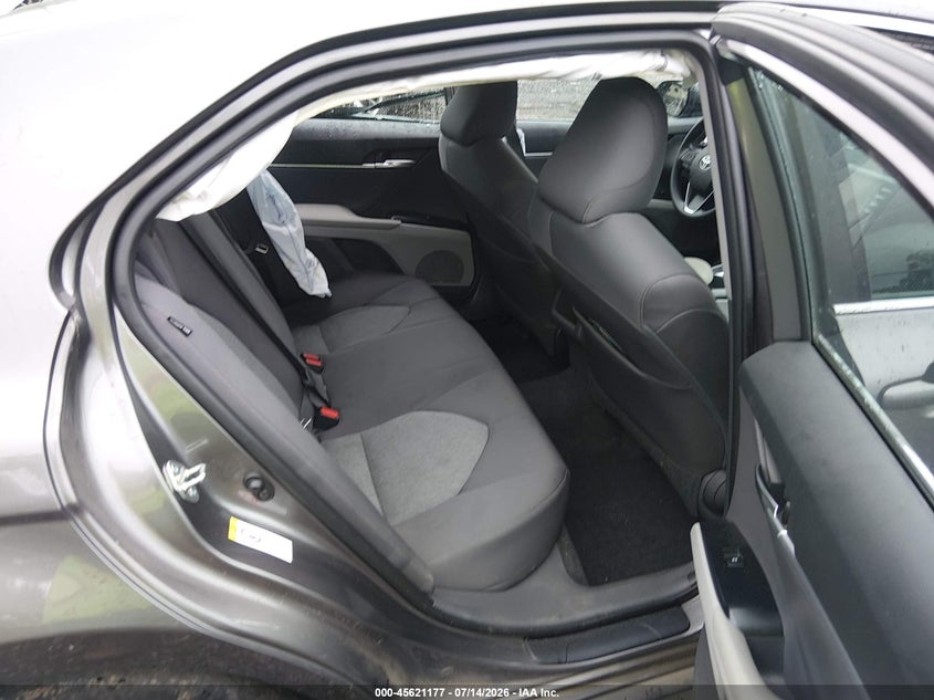 2018 TOYOTA CAMRY auction photo 8