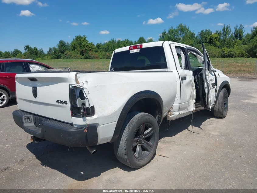 Vin: 1c6rr7gg6ns156135, lot: 46119691, ram 1500 classic warlock  4x4 6'4 box 20224