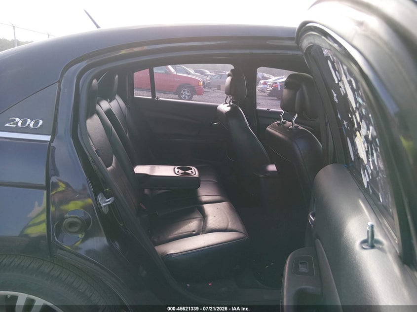 2011 CHRYSLER 200 auction photo 8